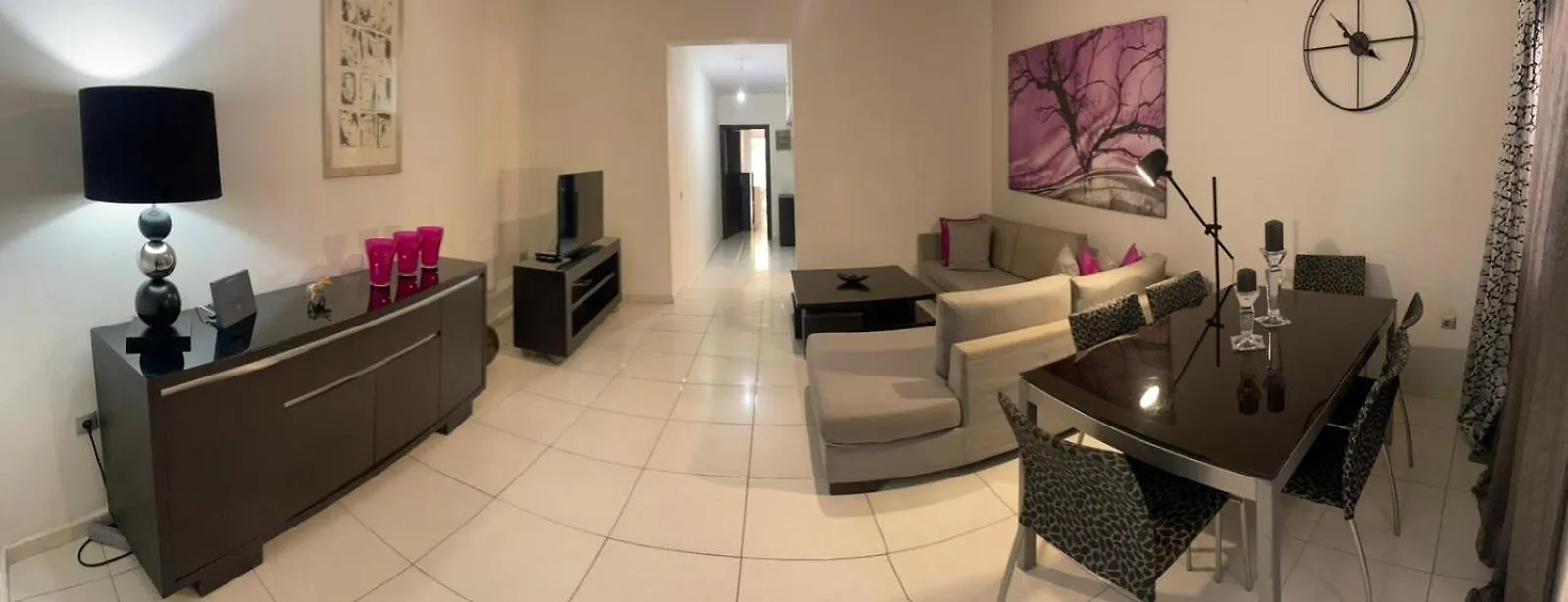 Gogo'S Cosy Beach House 罗希姆诺 度假居