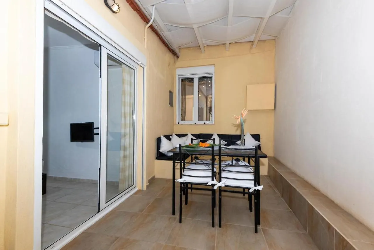 Gogo'S Cosy Beach House Rethymno Casa de Férias